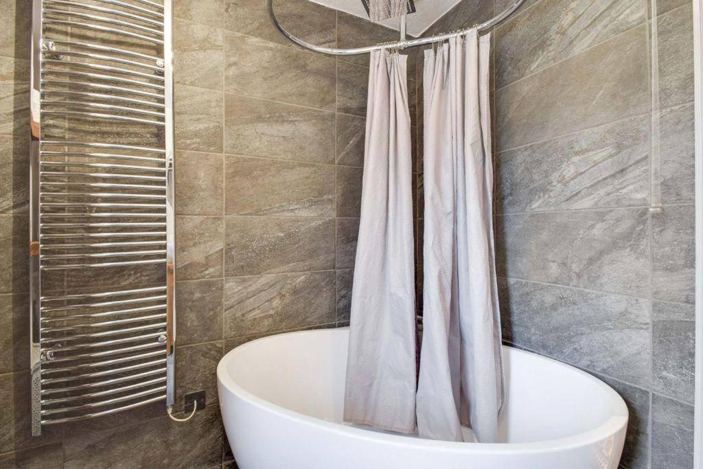 Newly Renovated Characterful Cottage, Wheal Rose Scorrier 外观 照片